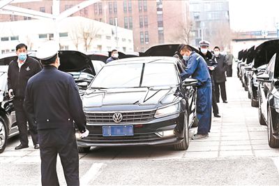ᳵ족